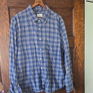 American Eagle Outfitters Blue and White Checkered Shirt